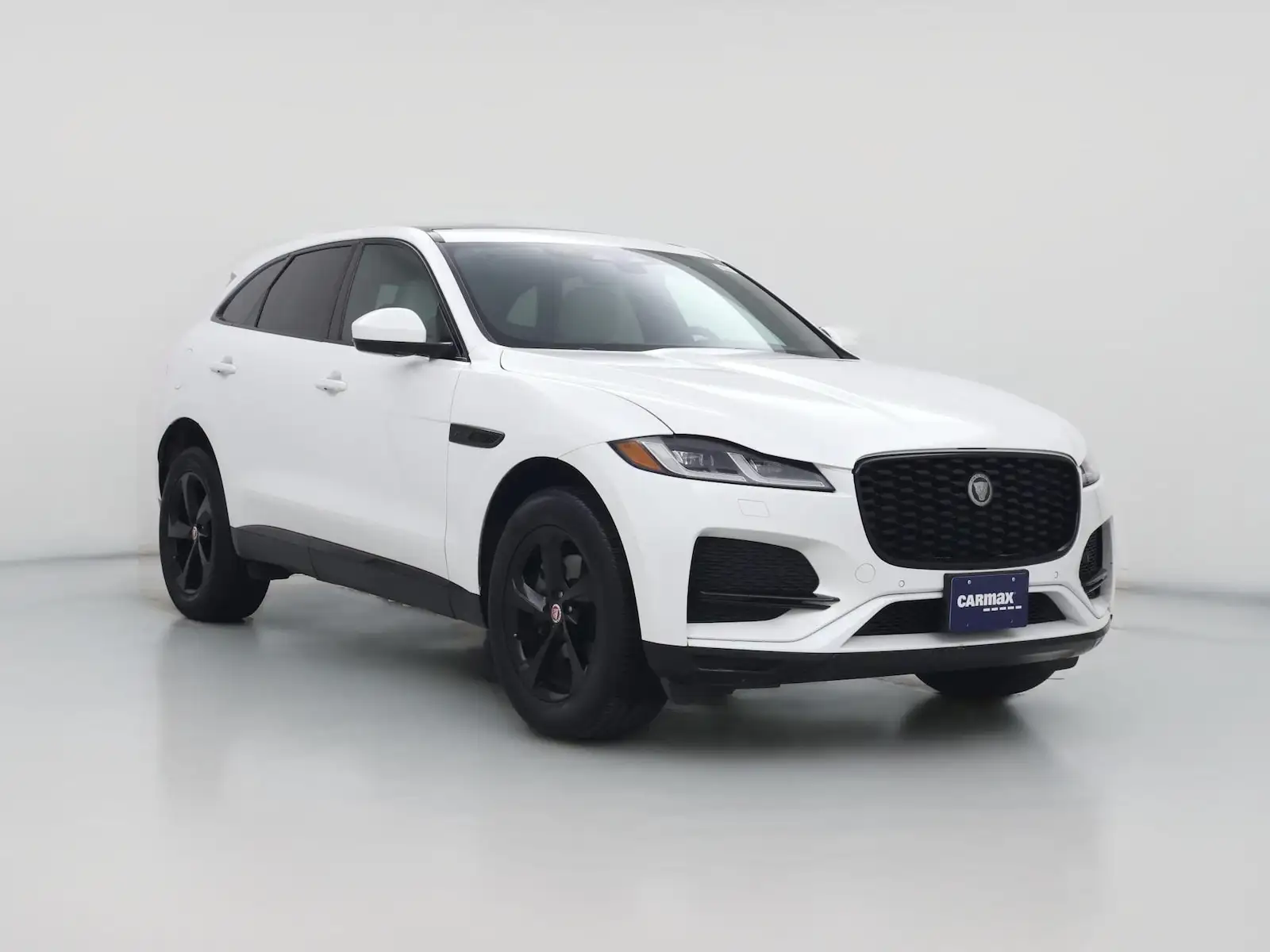 2023 Jaguar F-PACE P250 S's photo