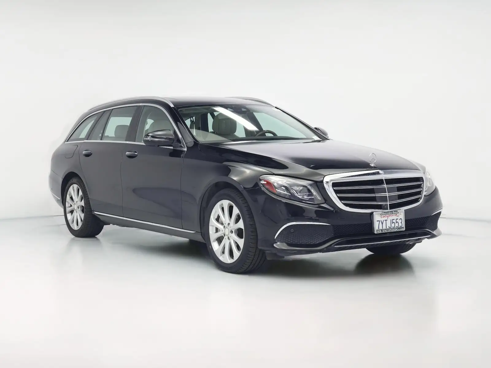 2017 Mercedes-Benz E-Class E400 4MATIC photo 1