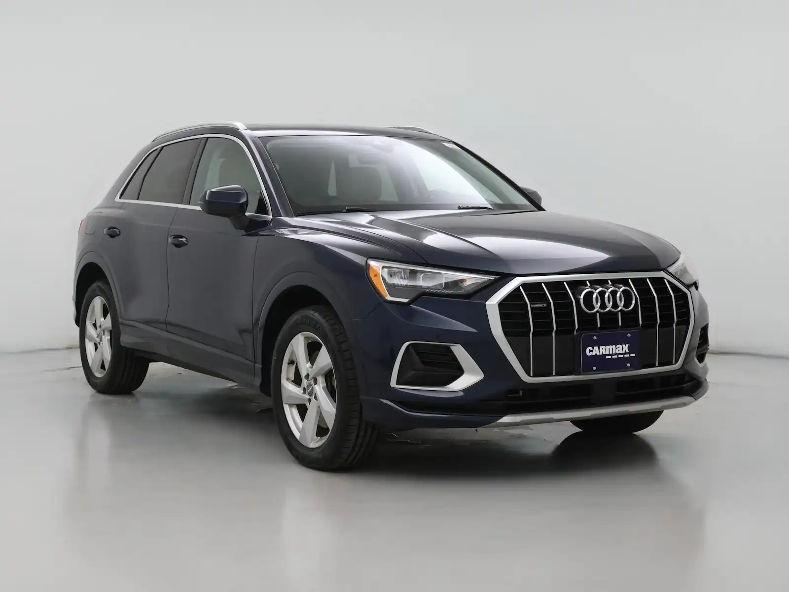 2020 Audi Q3 45 TFSI Premium quattro's photo
