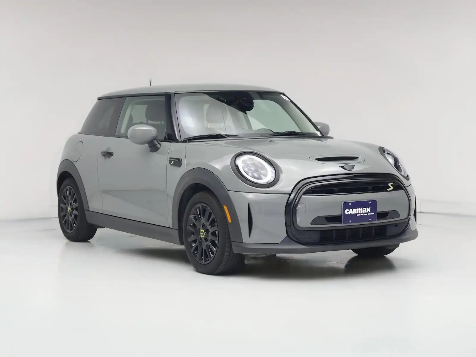 2023 MINI Hardtop Cooper SE Signature's photo