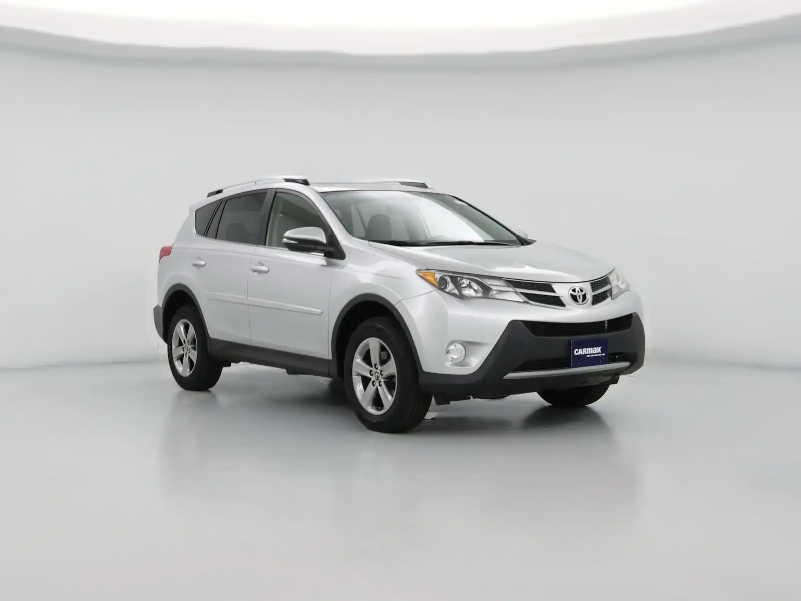 2015 Toyota RAV4 XLE AWD's photo