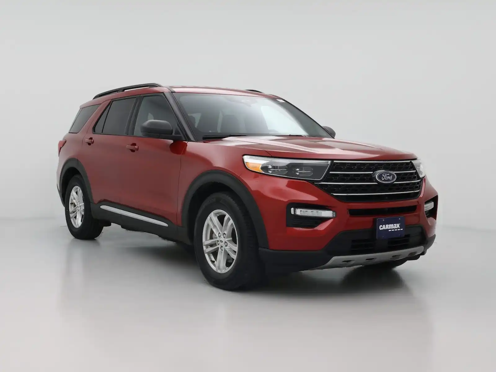 2020 Ford Explorer XLT RWD's photo