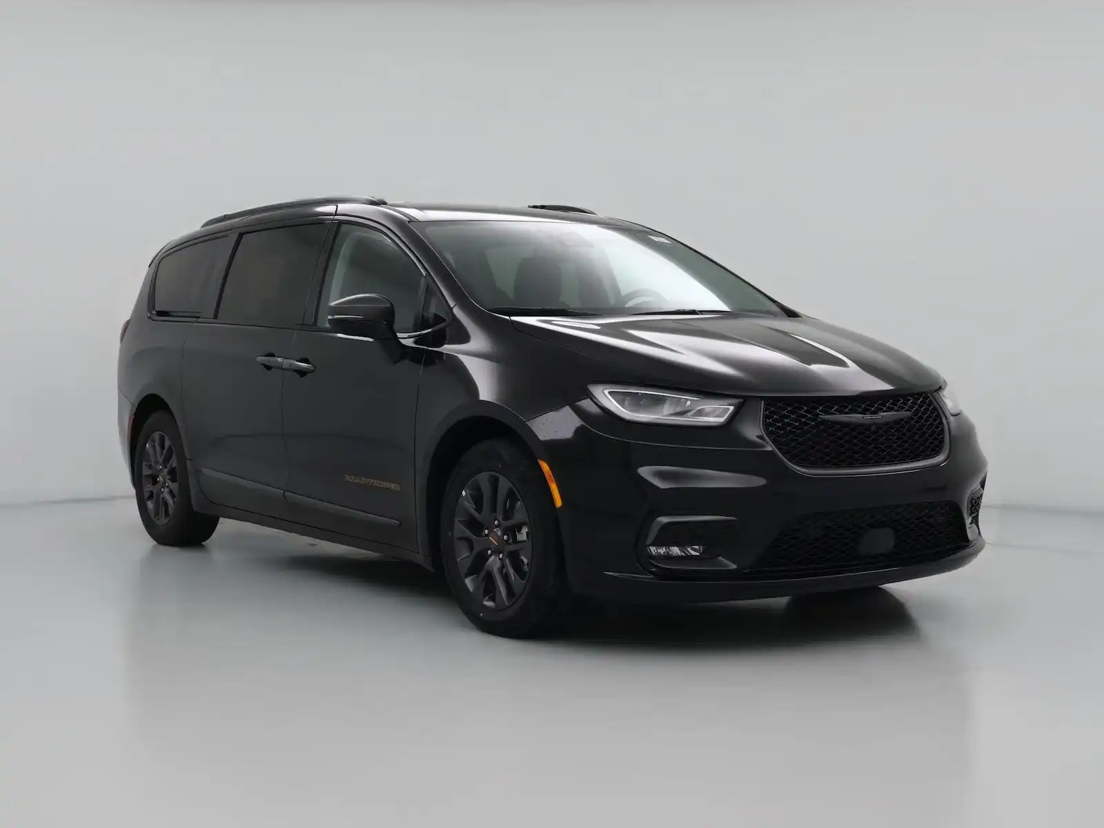 2024 Chrysler Pacifica Hybrid Select Road TripperPHEV's photo