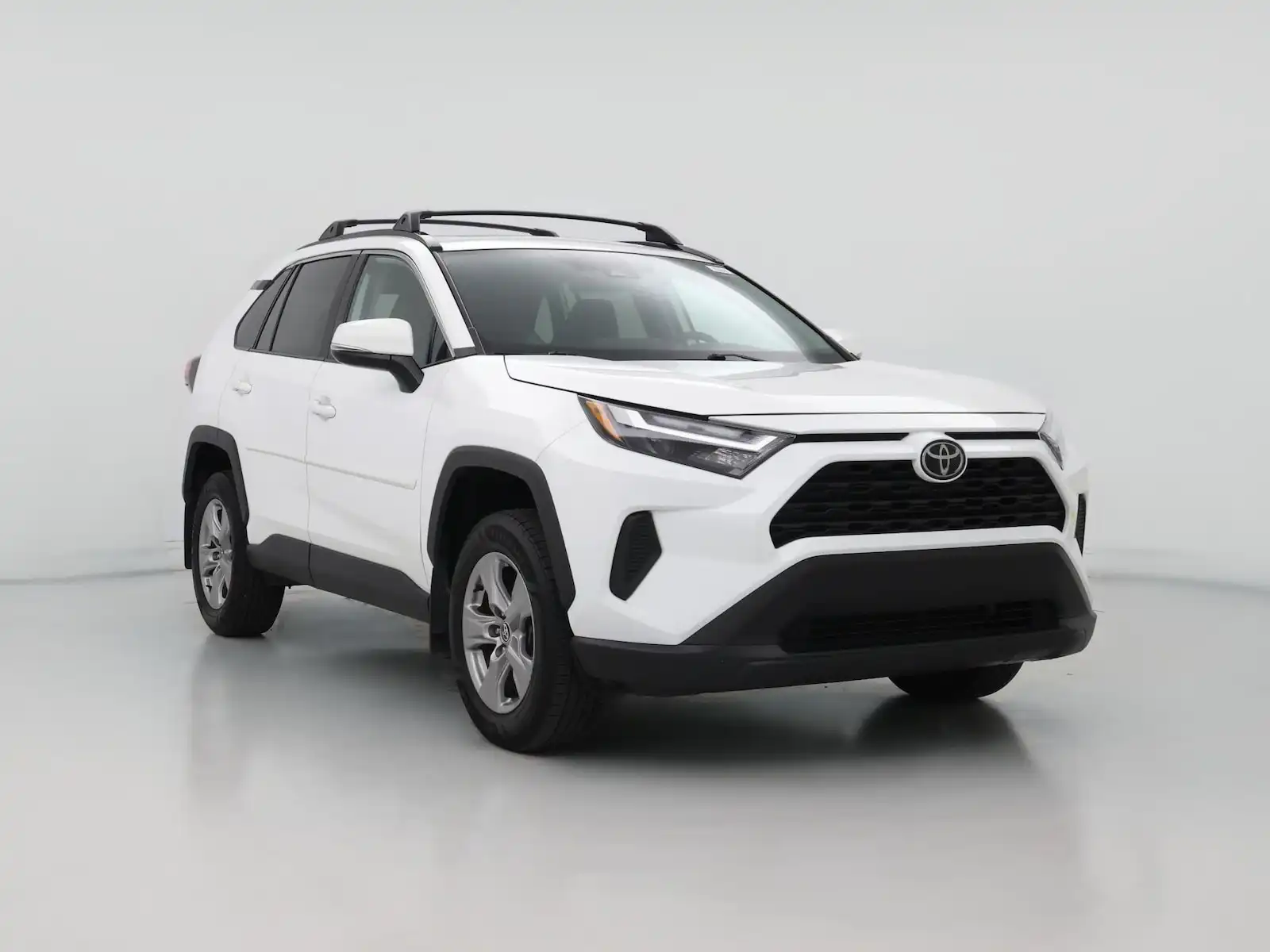 2025 Toyota RAV4 XLE AWD's photo