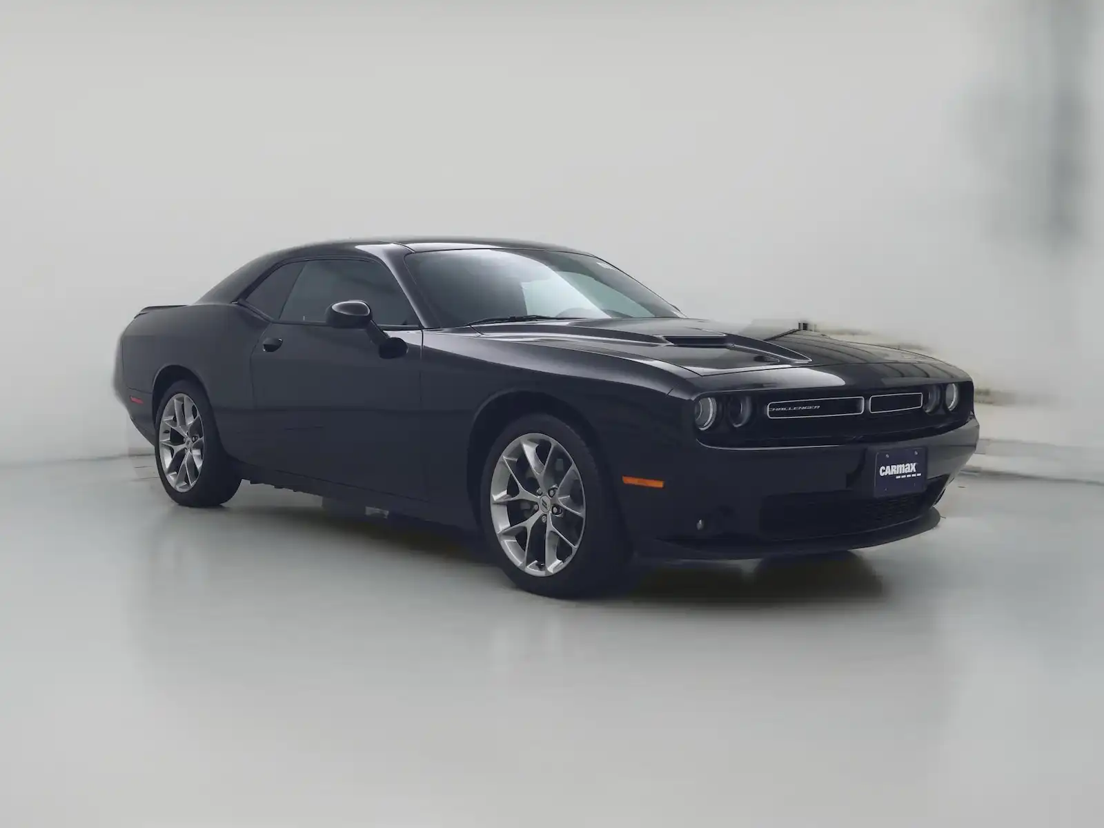 2021 Dodge Challenger SXT Auto's photo
