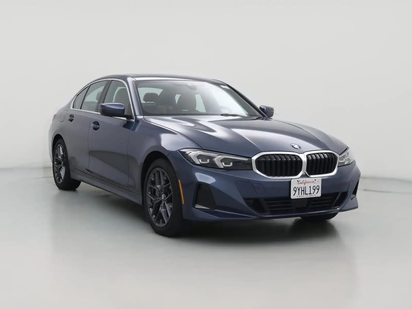 2026 BMW 3 Series 330i Sedan's photo