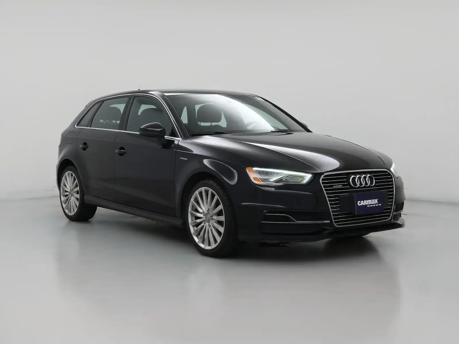 2016 Audi A3 e-tron 1.4T Premium Plus S tronic's photo