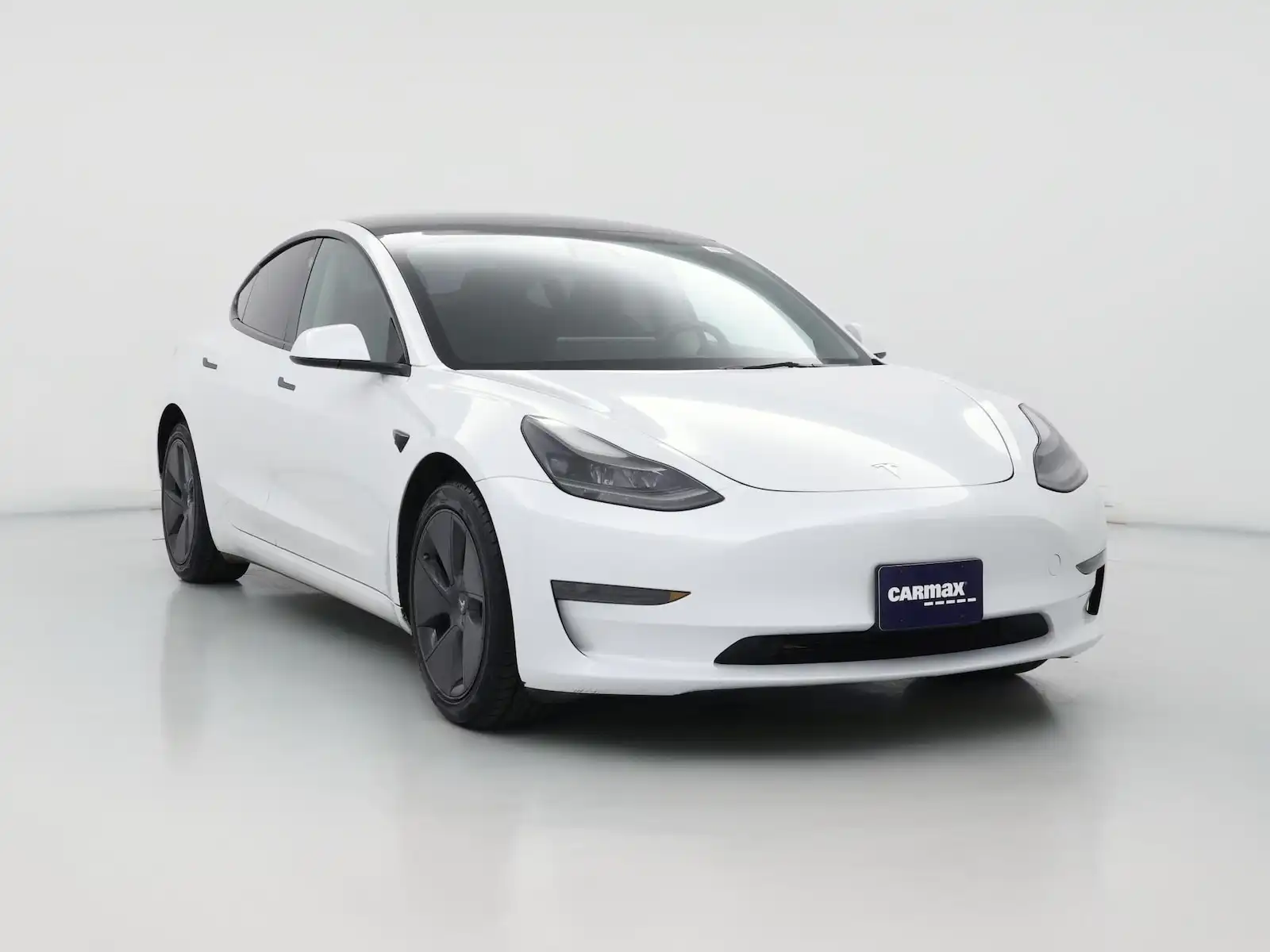 2023 Tesla Model 3 Base's photo