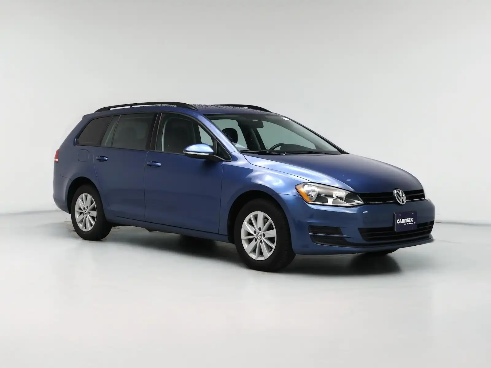 2016 Volkswagen Golf SportWagen TSI S Auto's photo