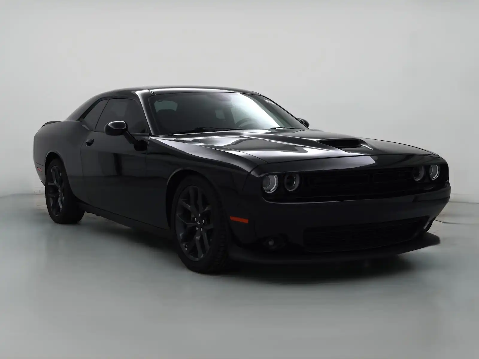 2022 Dodge Challenger GT Auto's photo