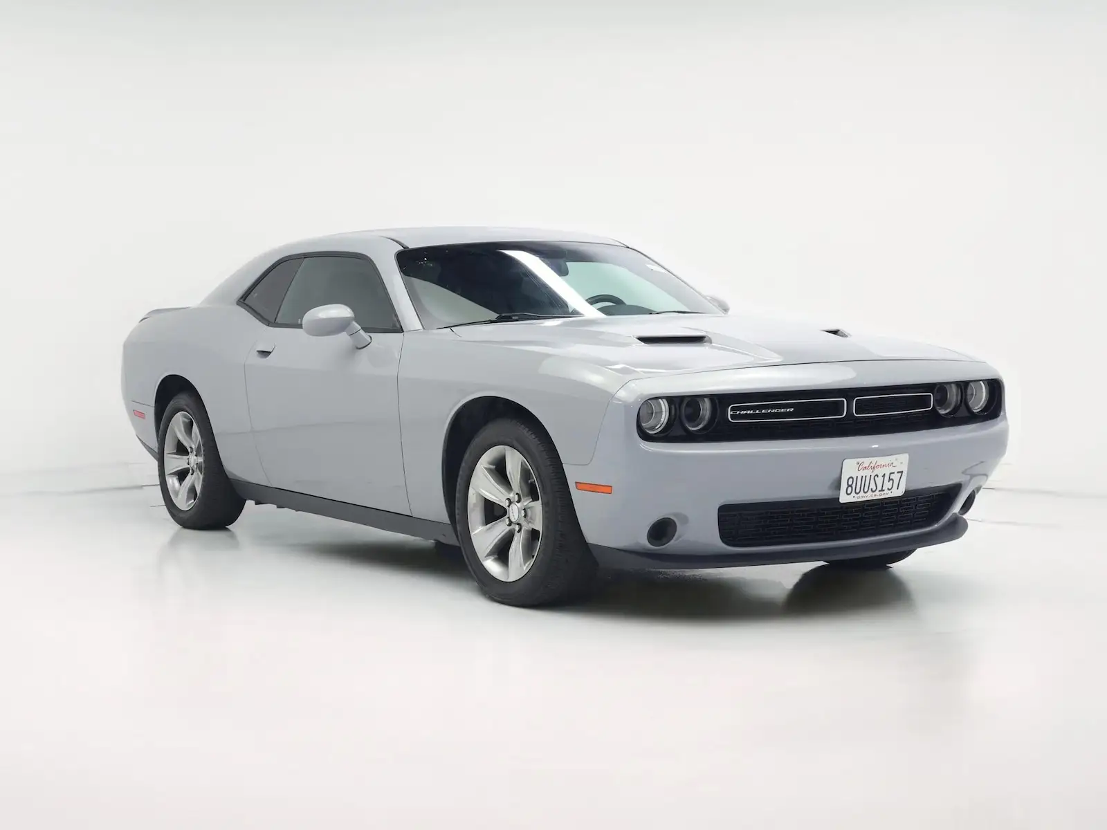 2020 Dodge Challenger SXT Auto photo 1