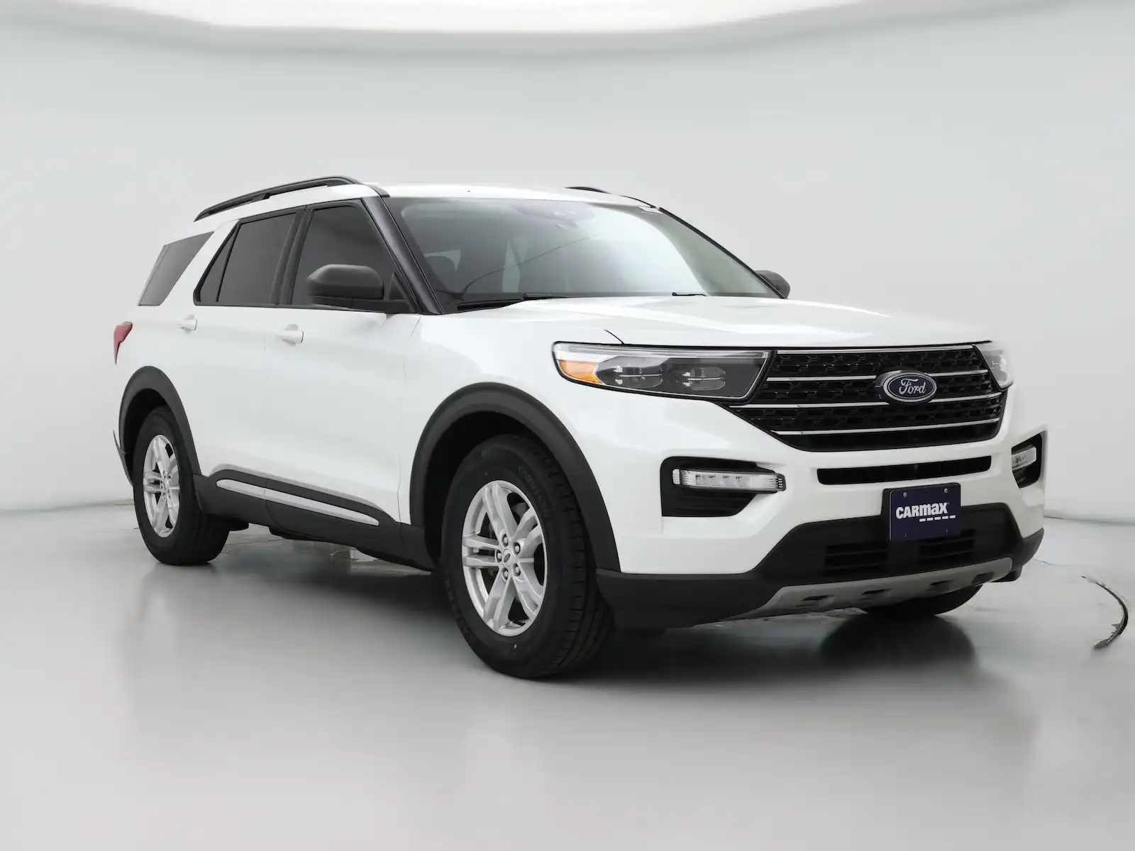 2020 Ford Explorer XLT RWD's photo