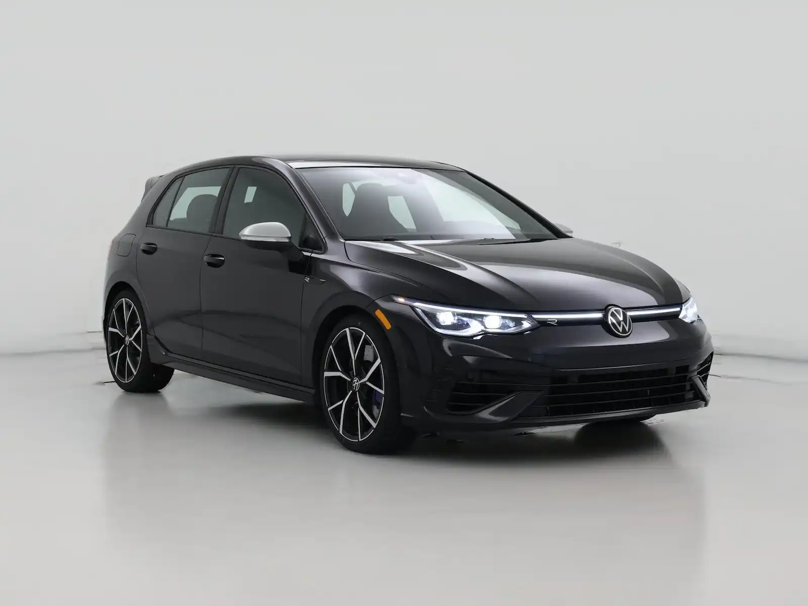 2024 Volkswagen Golf R 4-Door DSG's photo