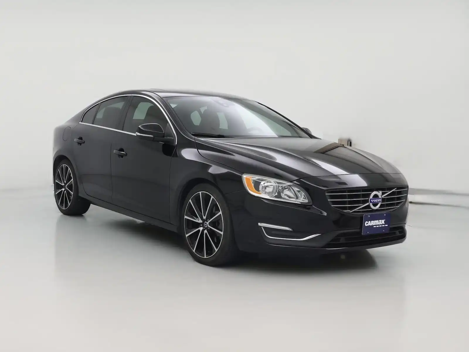 2016 Volvo S60 T5 Drive-E FWD Premier's photo