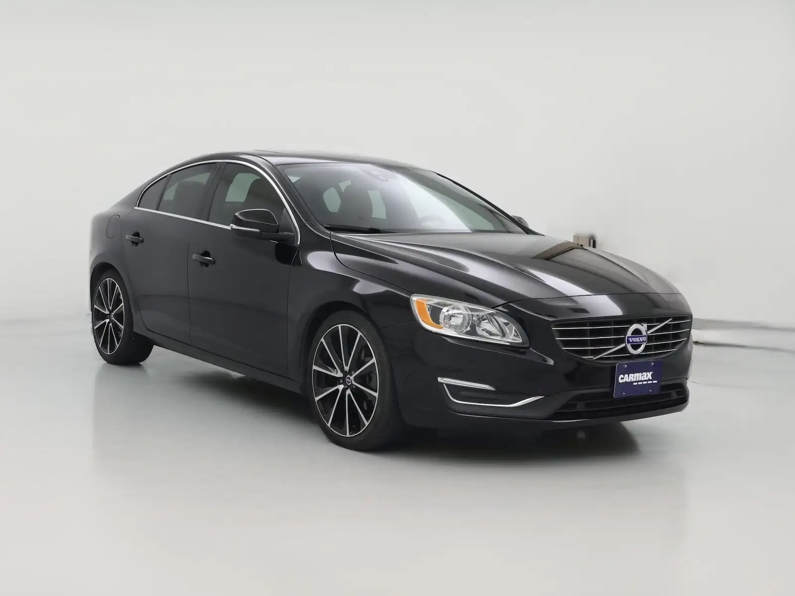 2016 Volvo S60 T5 Drive-E FWD Premier's photo
