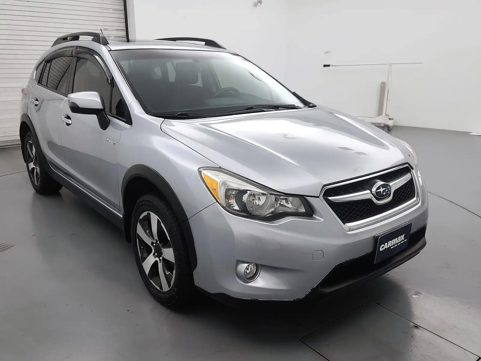 2015 Subaru XV Crosstrek Hybrid Touring's photo