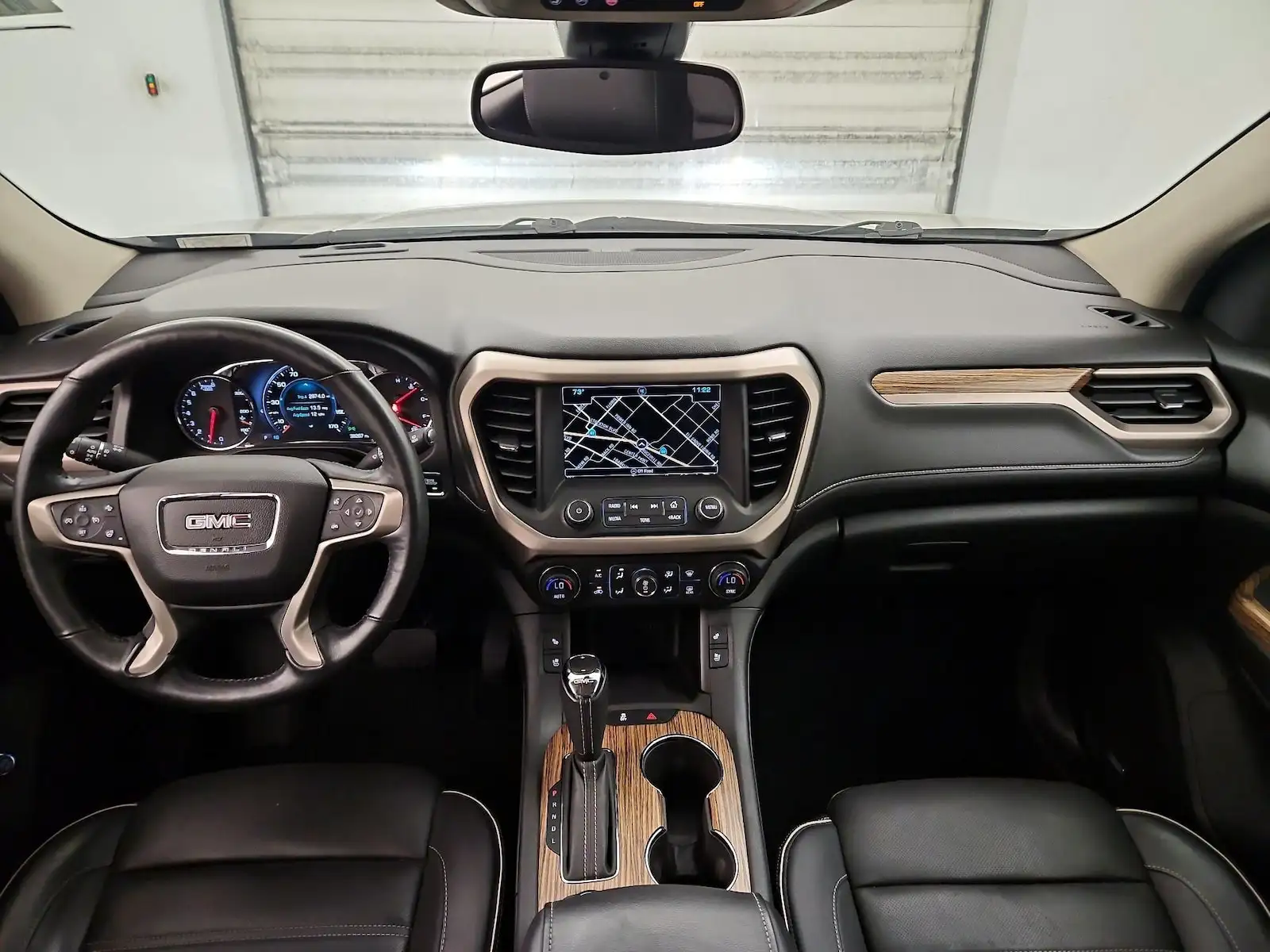 2017 GMC Acadia Denali AWD's photo