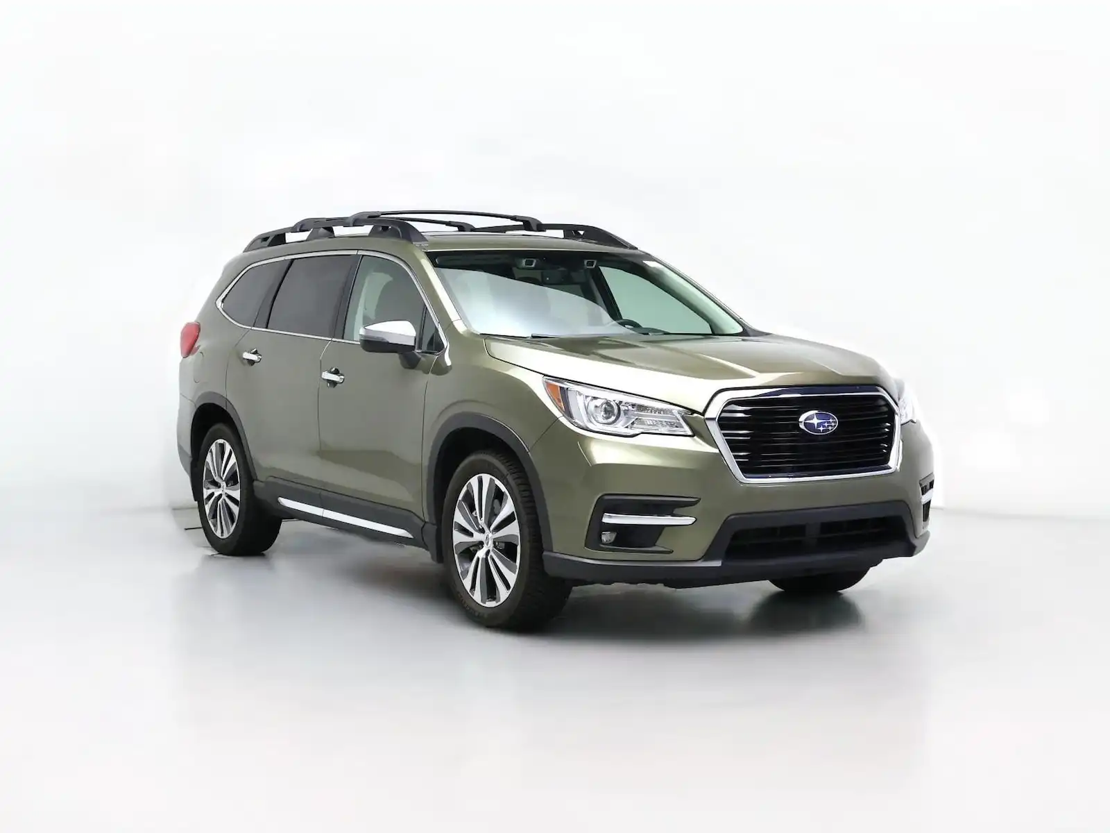 2022 Subaru Ascent Touring's photo