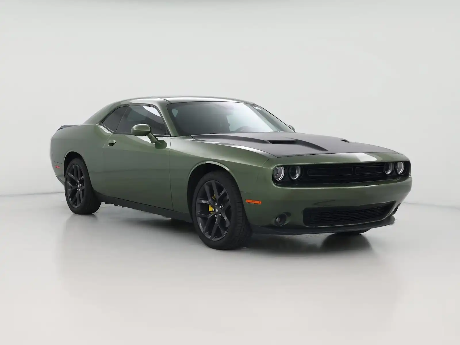 2021 Dodge Challenger SXT Auto's photo