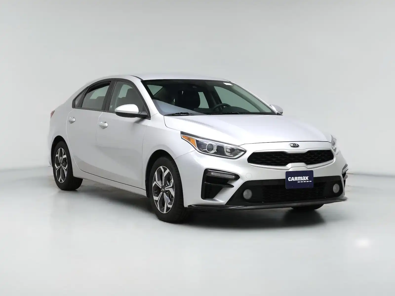 2019 Kia Forte LXS Auto's photo
