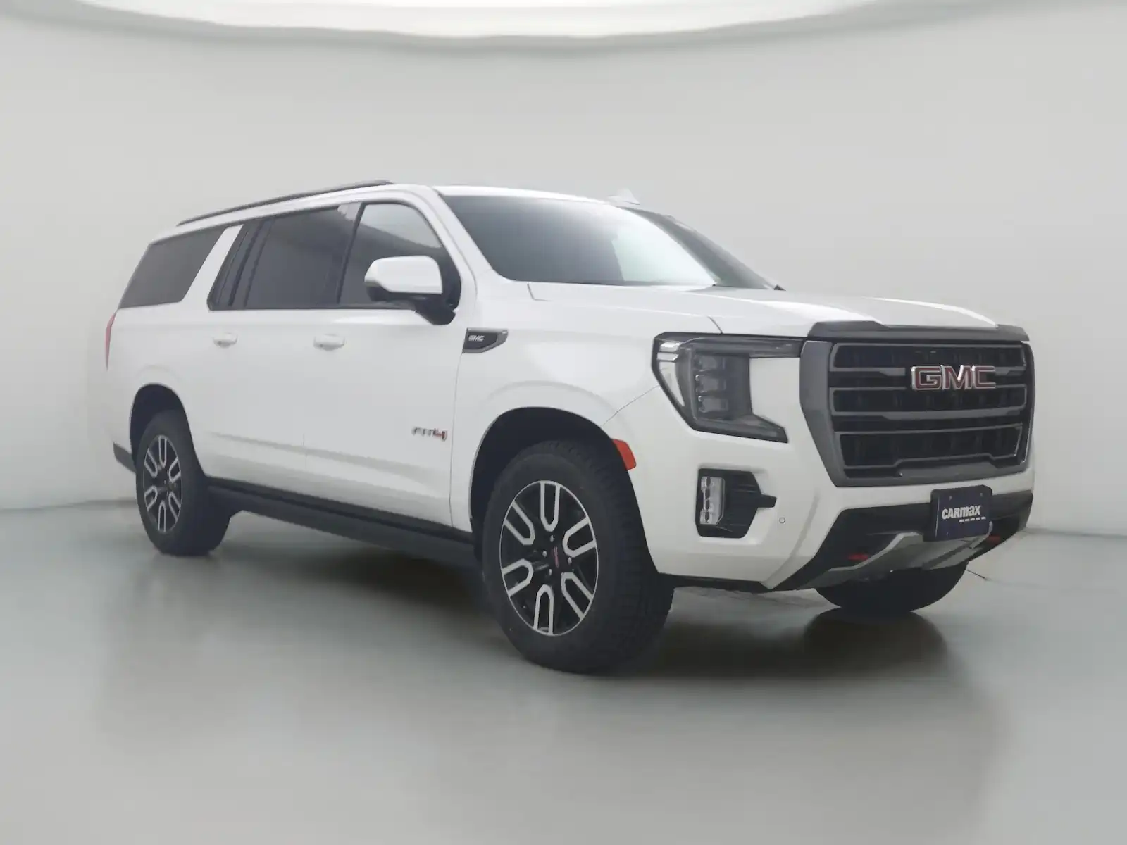 2023 GMC Yukon AT4 4WD's photo