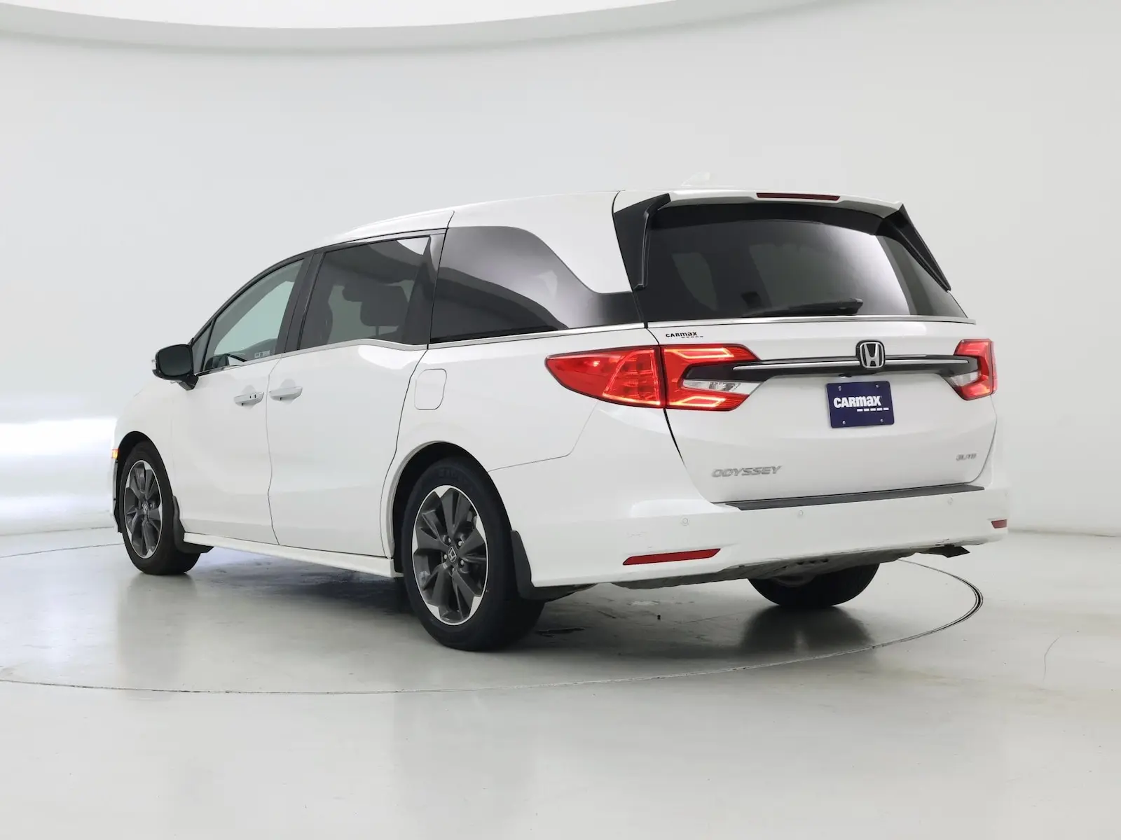 2023 Honda Odyssey Elite photo 3