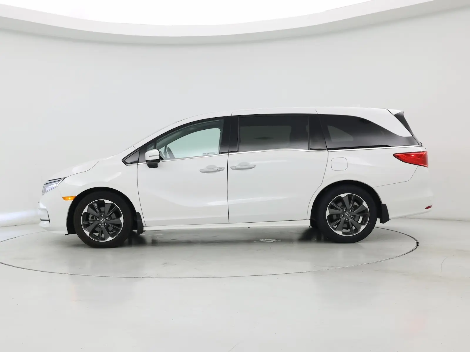 2023 Honda Odyssey Elite photo 4