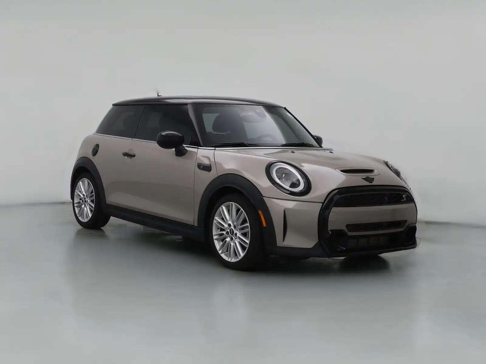 2023 MINI Cooper Cooper S 3 Door's photo