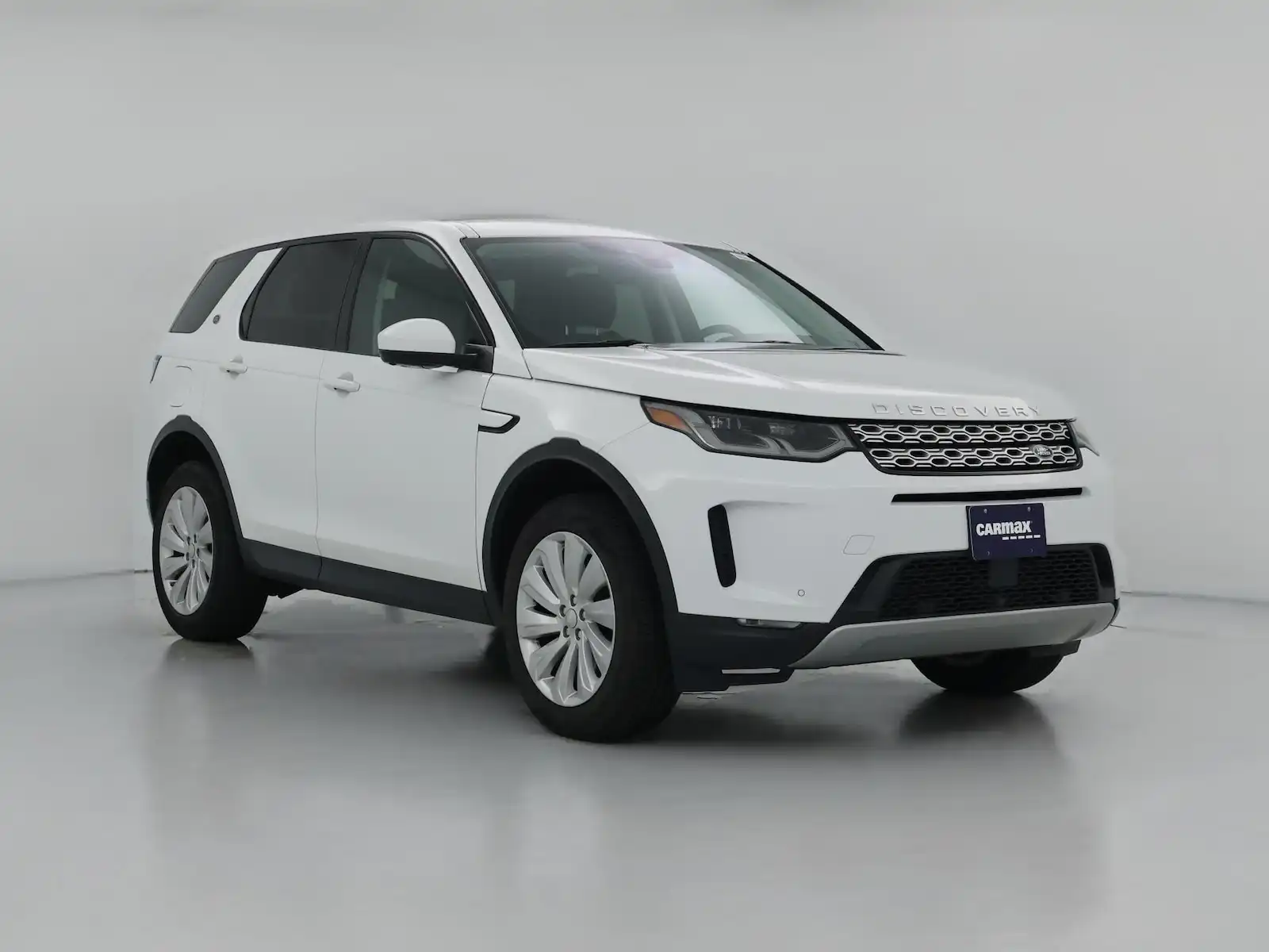 2020 Land Rover Discovery Sport 2.0 SE's photo