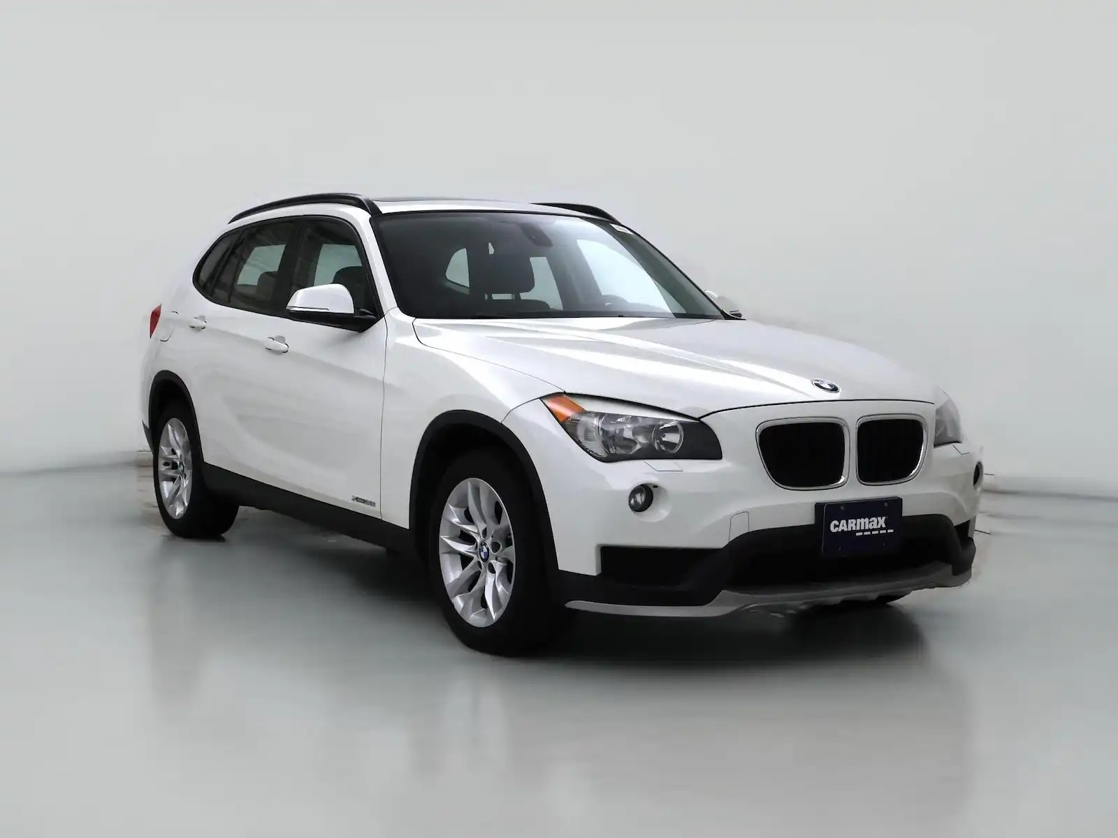 2015 BMW X1 xDrive28i's photo