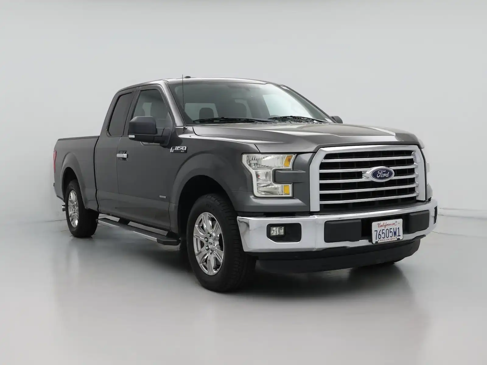 2015 Ford F-150 XL SuperCab 145 in's photo