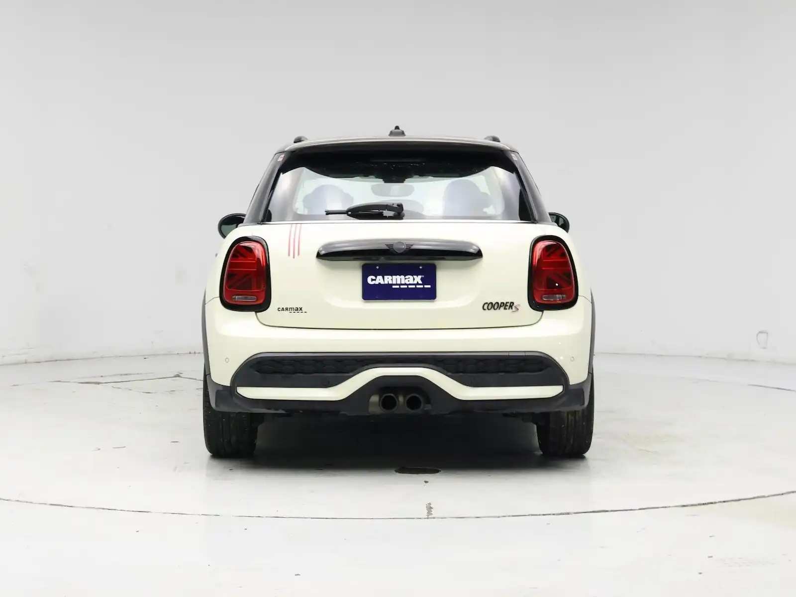 2023 MINI Hardtop Cooper S's photo