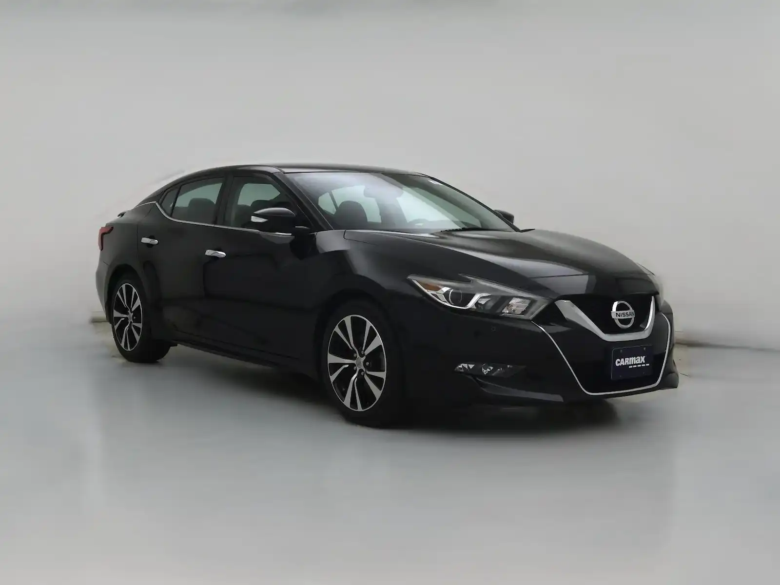 2018 Nissan Maxima SV's photo