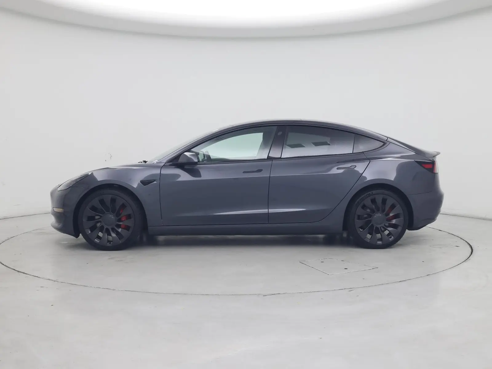 2023 Tesla Model 3 Performance photo 4