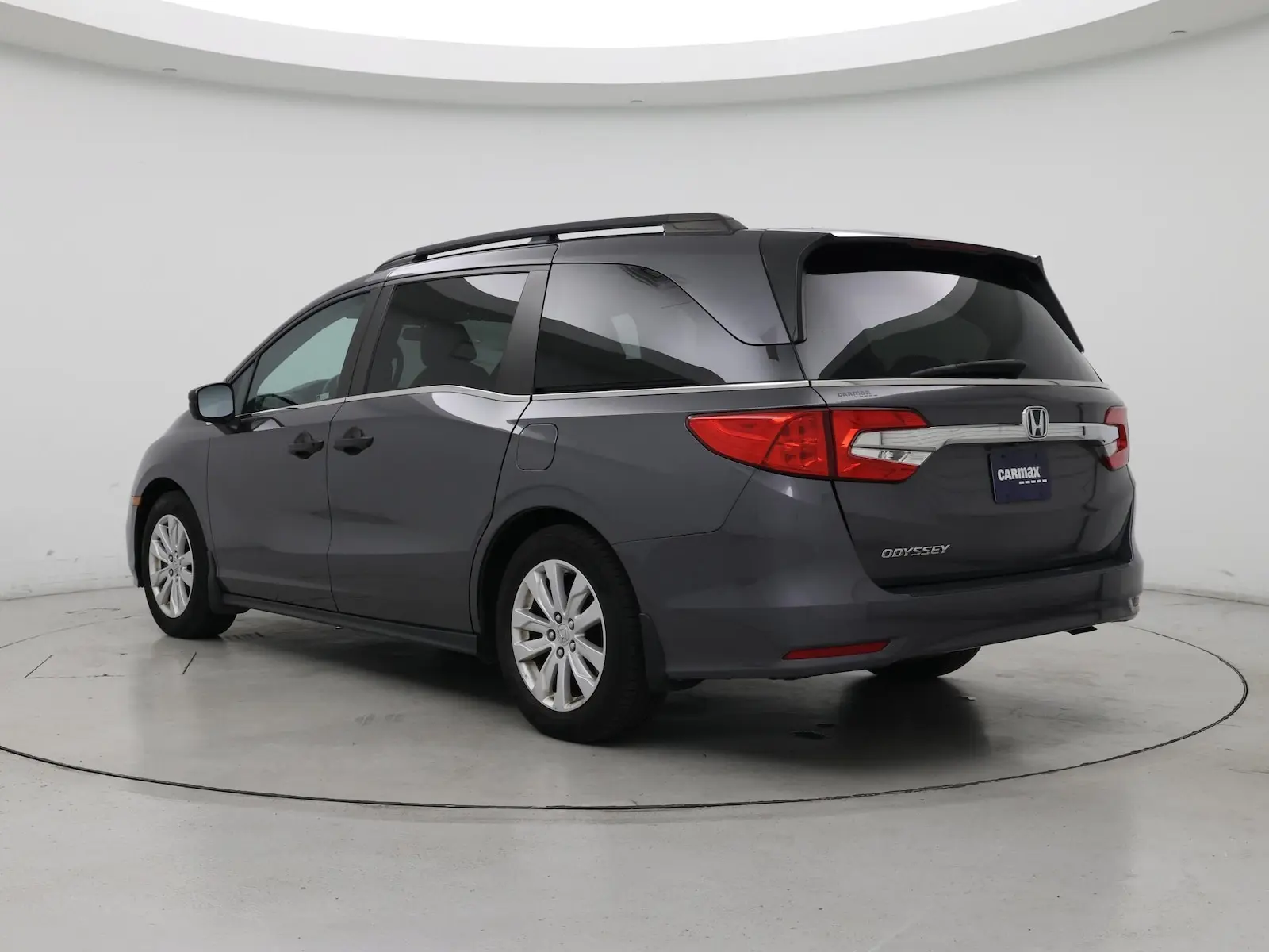 2019 Honda Odyssey LX photo 3