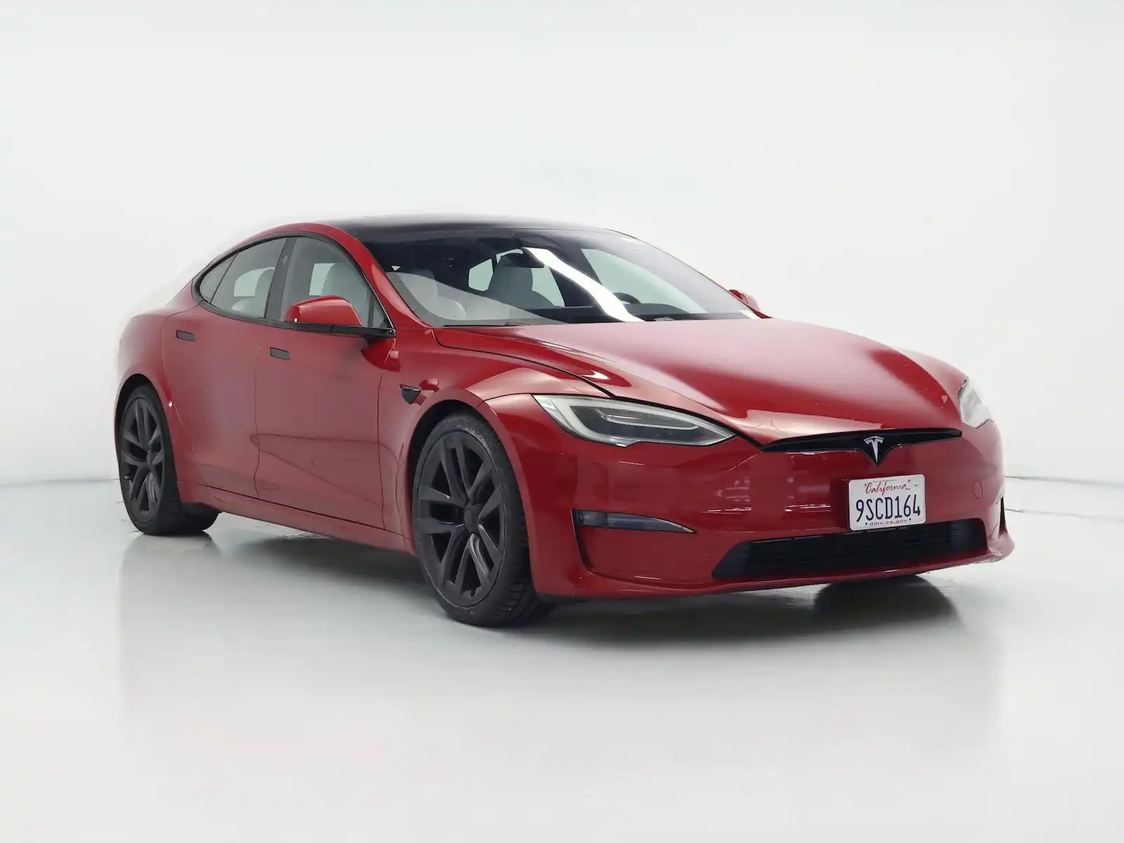 2022 Tesla Model S Plaid's photo