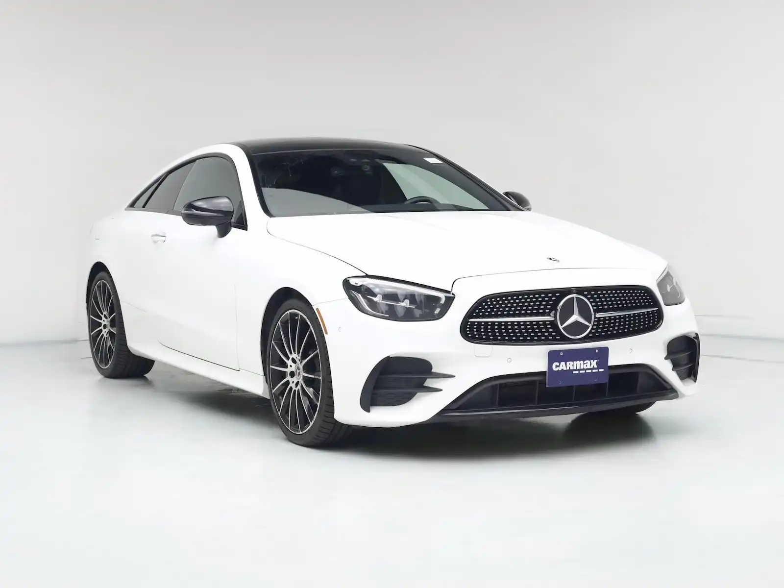 2022 Mercedes-Benz E-Class E450 Coupe's photo