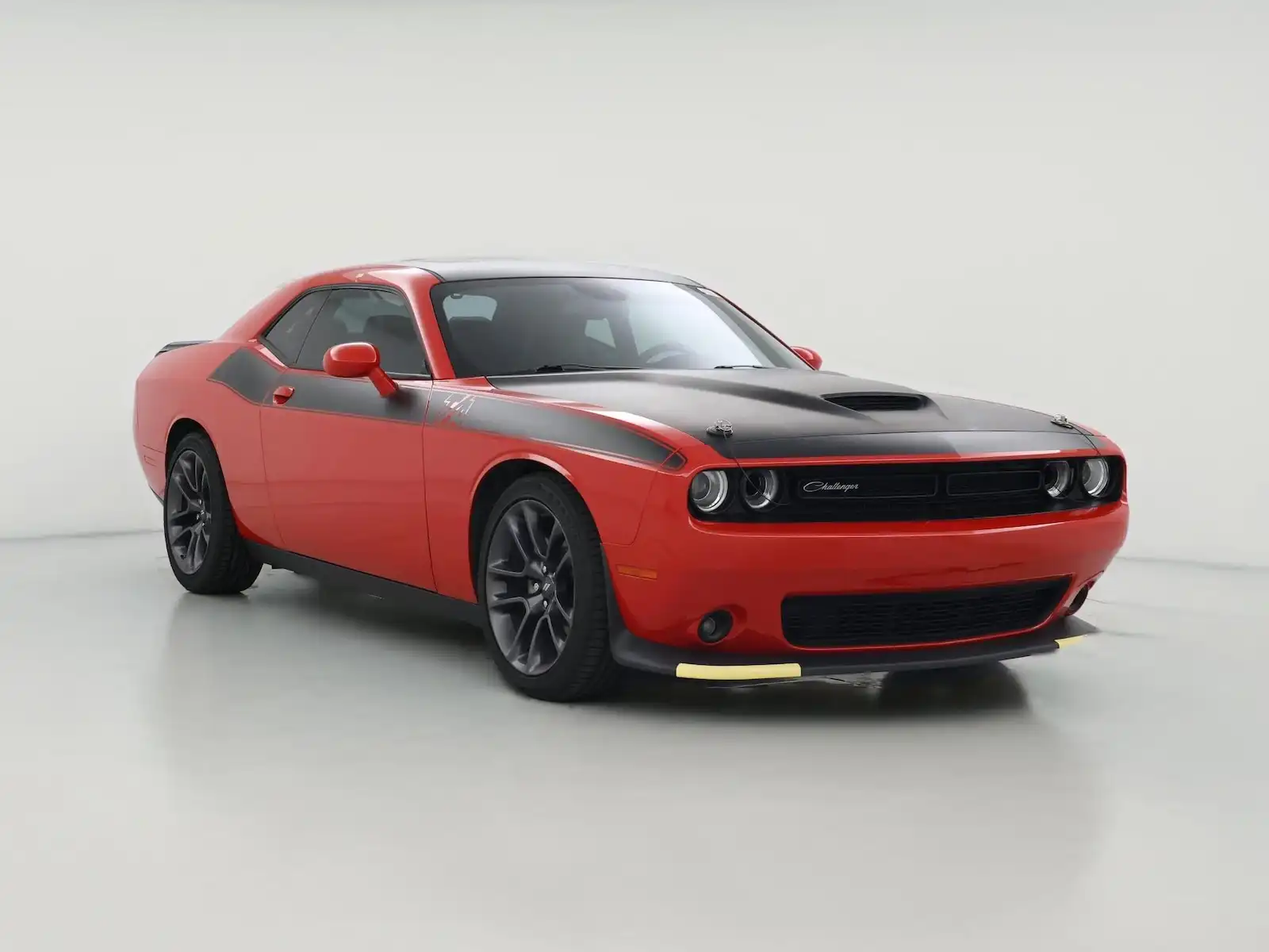 2023 Dodge Challenger R/T's photo
