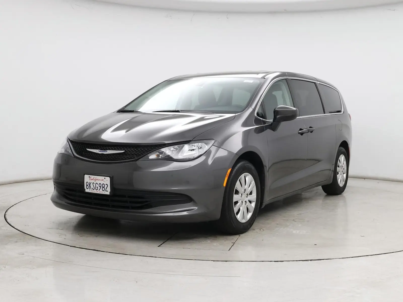 2019 Chrysler Pacifica L photo 5