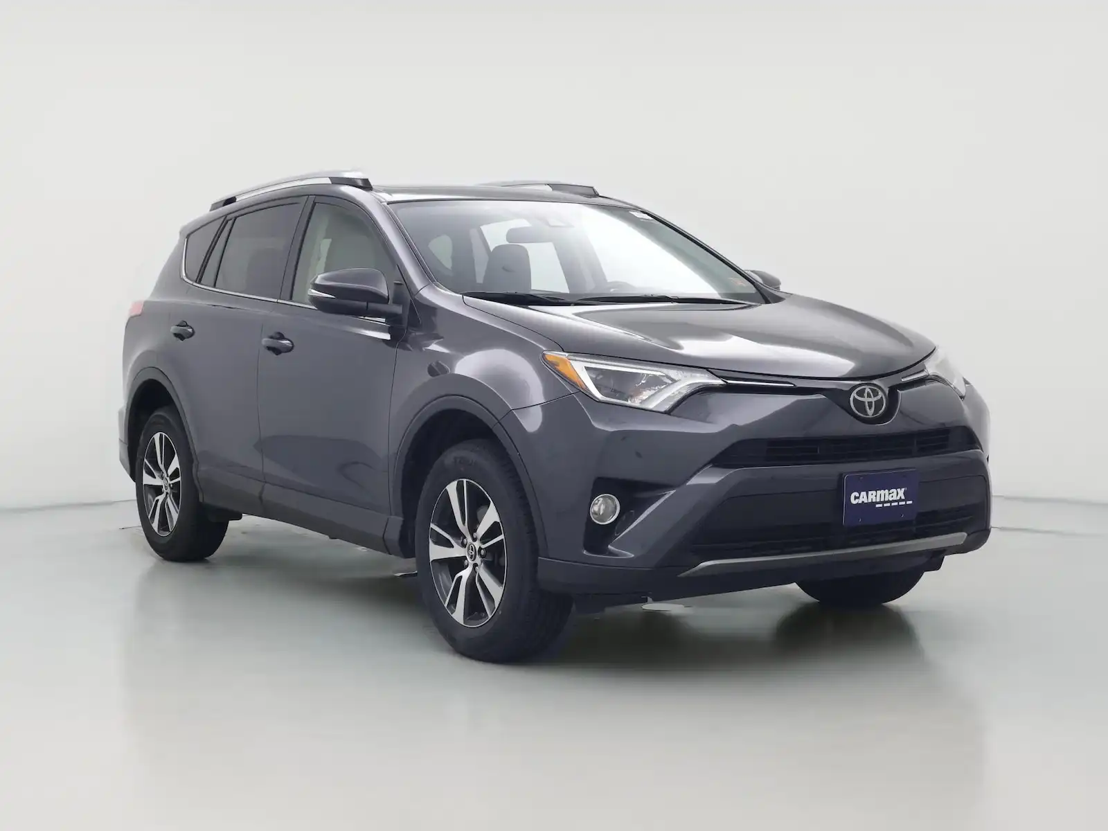 2018 Toyota RAV4 XLE AWD's photo