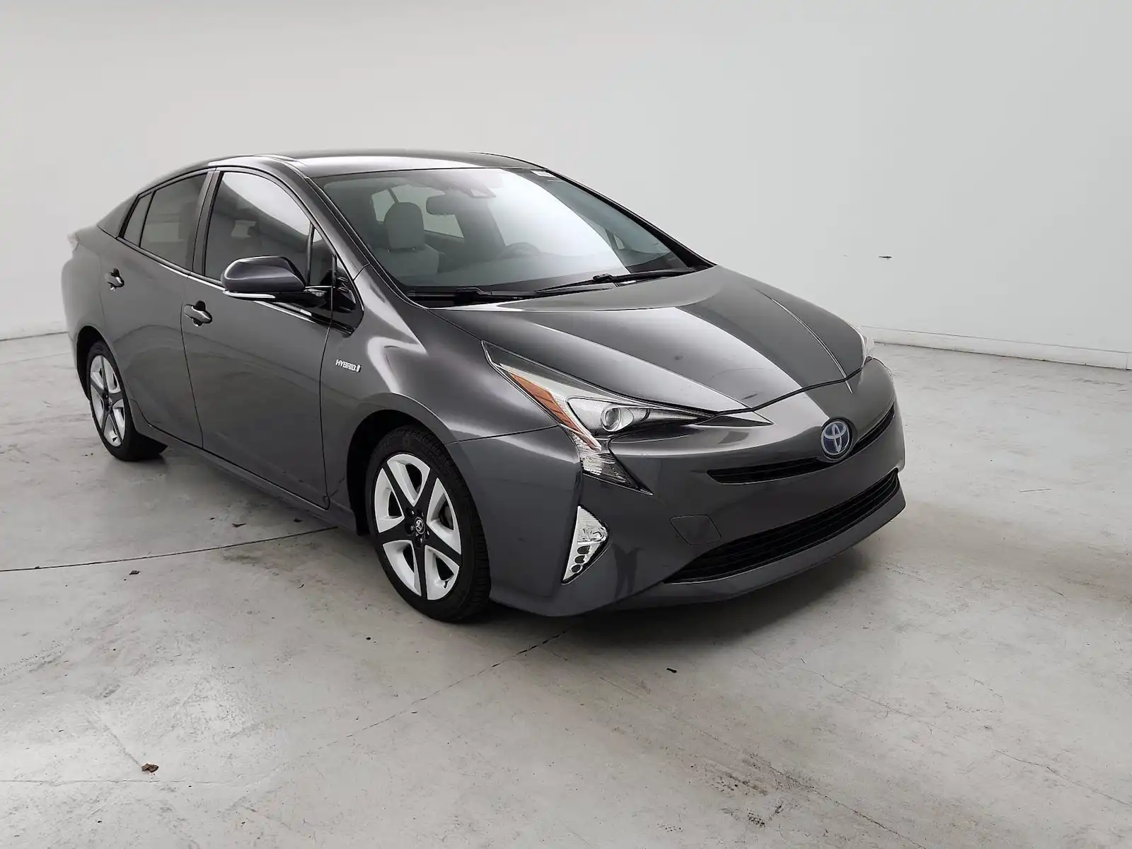 2017 Toyota Prius Four's photo