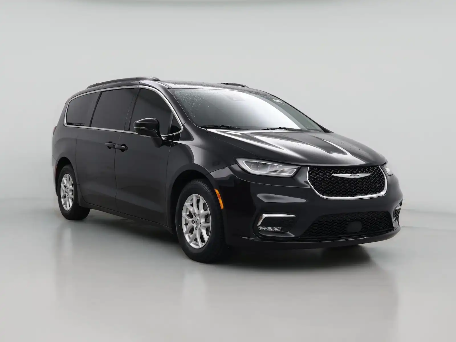 2022 Chrysler Pacifica Touring L's photo