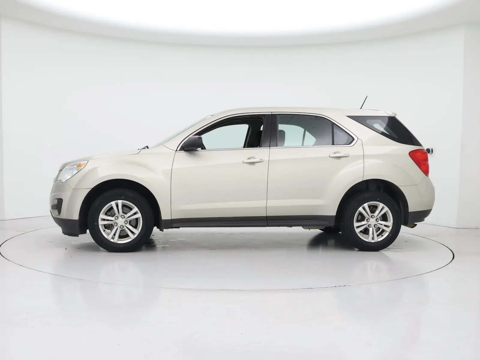 2015 Chevrolet Equinox LS photo 4
