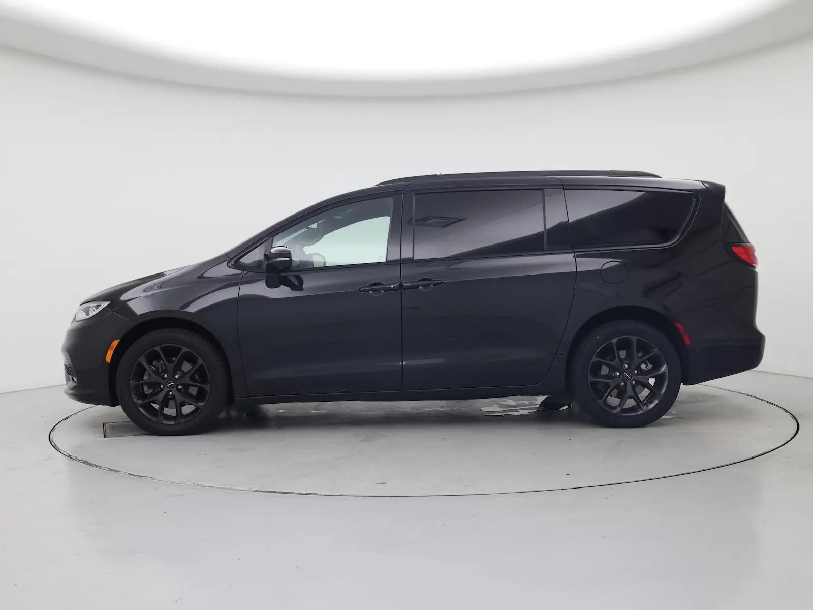 2022 Chrysler Pacifica Limited photo 4