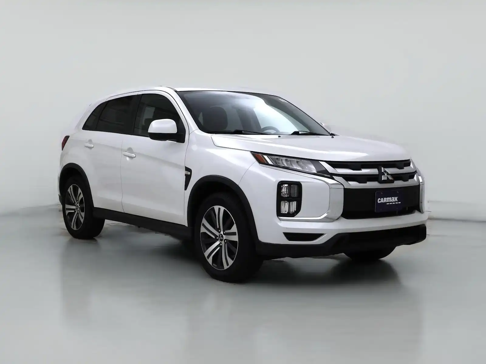 2020 Mitsubishi Outlander Sport 2.0 ES FWD CVT's photo
