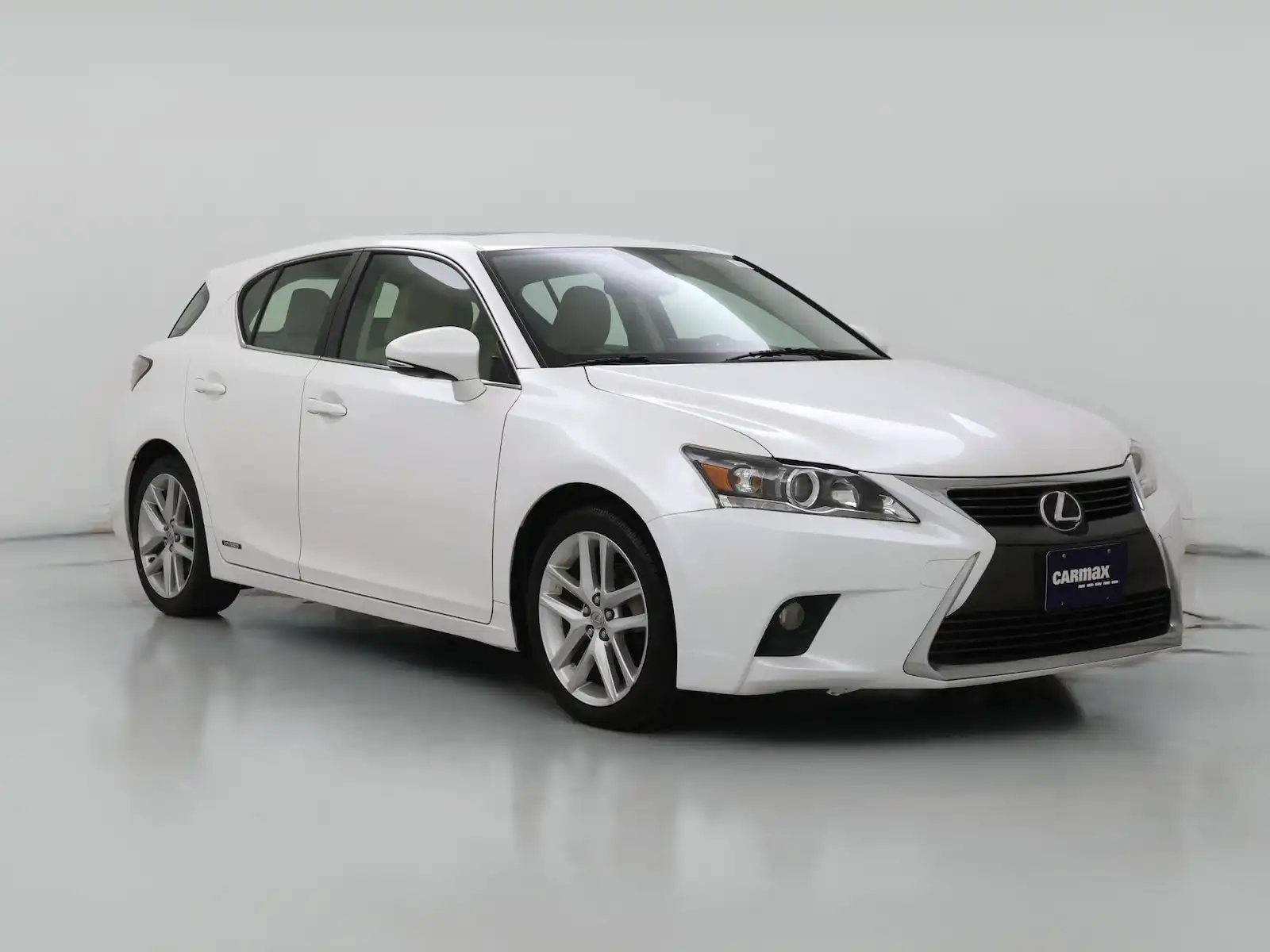 2017 Lexus CT 200h 200h's photo