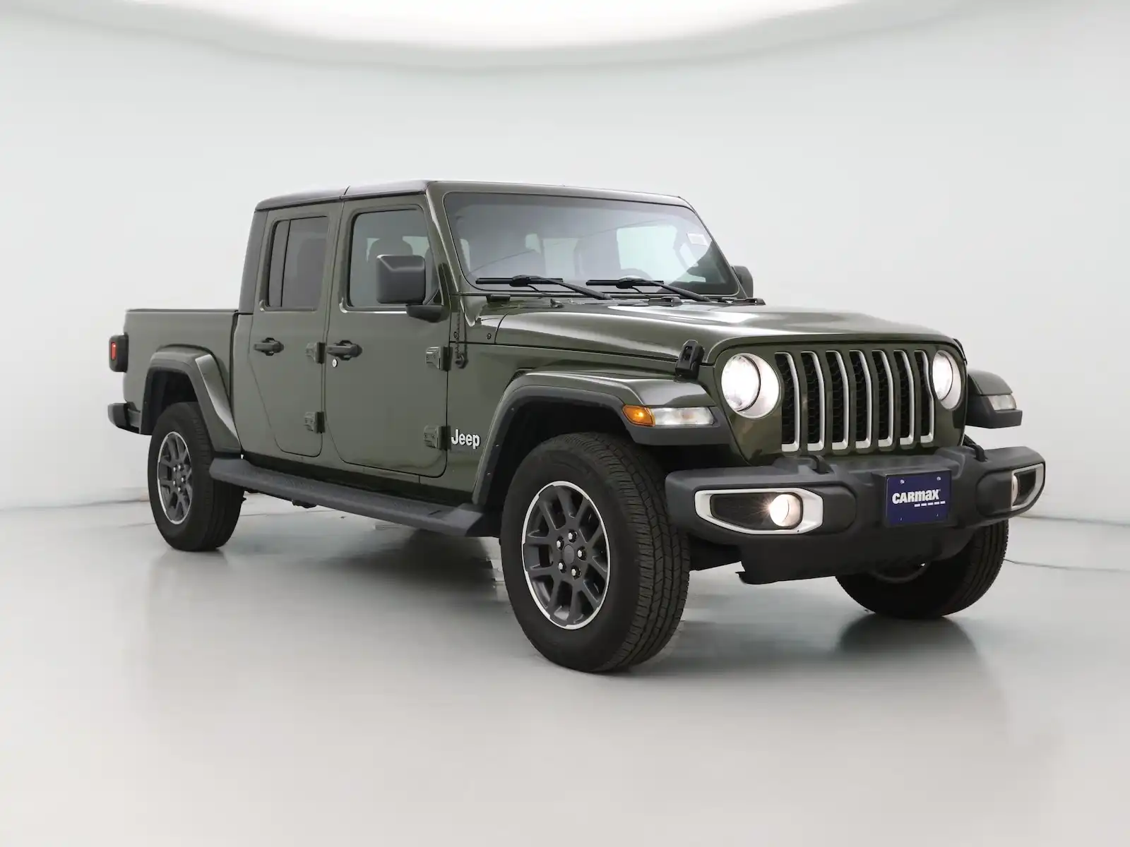 2022 Jeep Gladiator Overland's photo