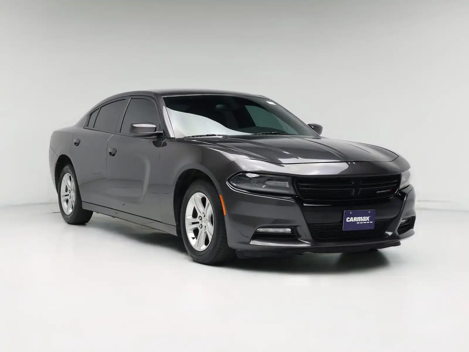 2019 Dodge Charger SXT's photo