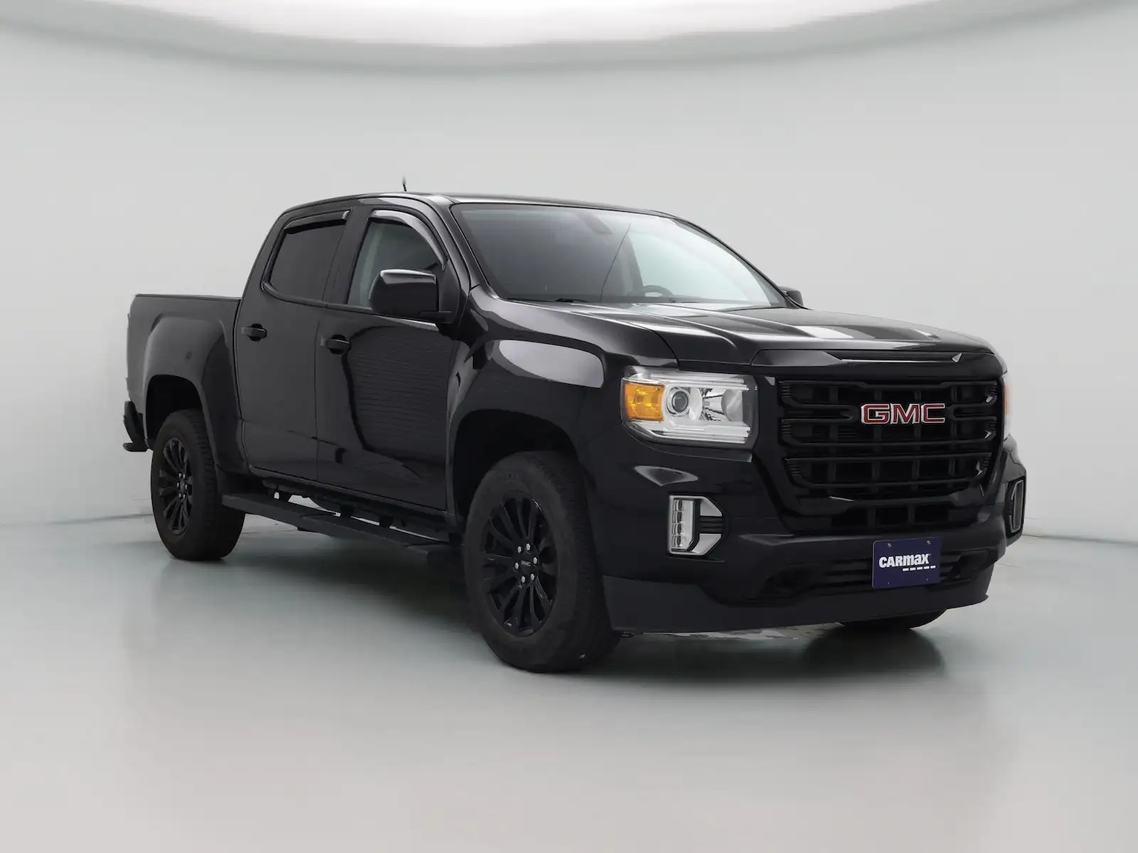 2022 GMC Canyon Elevation 2WD Crew Cab Short Box's photo