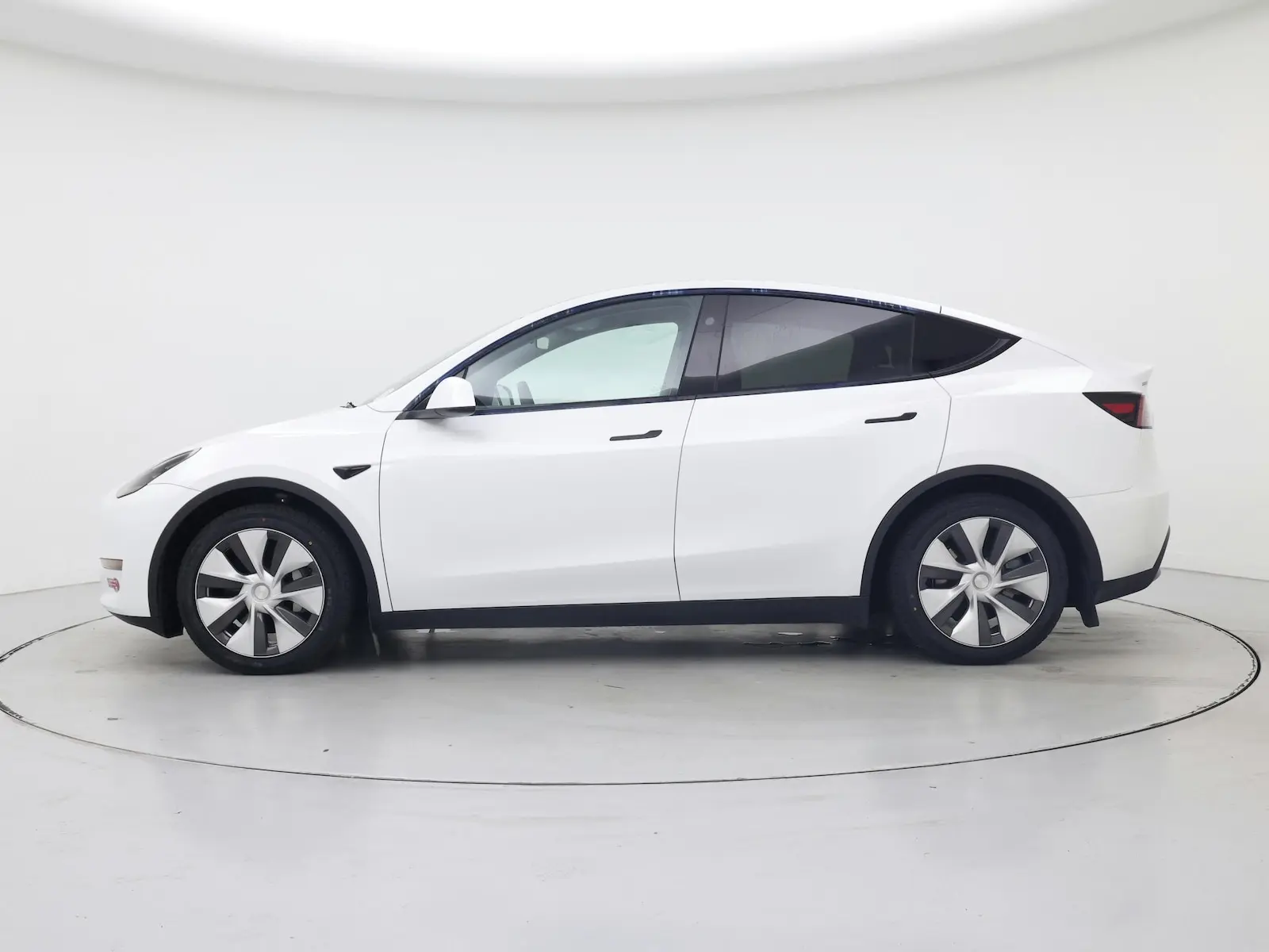 2023 Tesla Model Y Long Range Dual Motor AWD photo 4
